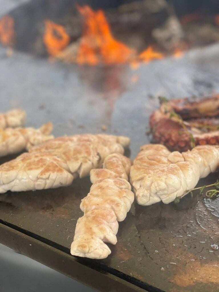 Aiguillettes de poulet grillées sur la plancha